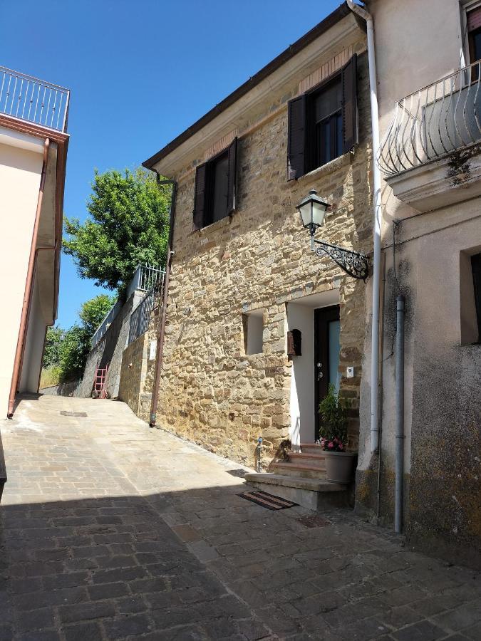 Borgo San Martino Hébergement de vacances *